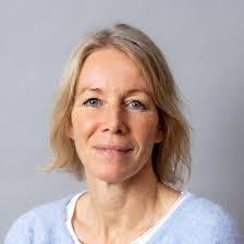 Robin Neumann's Instagram, Twitter & Facebook