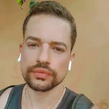 Stream Felipe Correa music