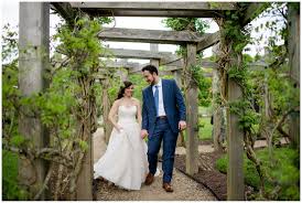 French Countryside Inspired Avon Ohio Wedding Dragonfly Photography Ohio Wedding Dragonfly Photography Wedding