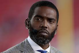 Pro Football Hall of Famer Randy Moss reveals cancer diagnosis, 6-hour  surgery