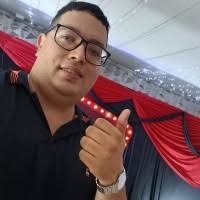 70+ "Darwin Quiroz" profiles