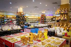 Kalau naik flight rugi sikit tak dapat borong. 10 Tempat Shopping Di Langkawi Dan 6 Tips Bercuti Di Langkawi Ammboi