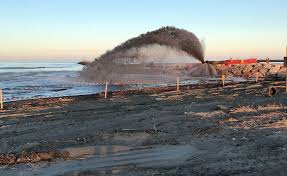 Ripascimento e pulizia, la spiaggia di Sottomarina si prepara allestate |  Radio Clodia
