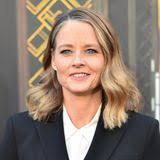 Mit hilfe des brillanten psychiaters hannibal lecter (anthony hopkins) soll sie versuchen. Das Schweigen Der Lammer Das Ist Die Neue Jodie Foster Gala De