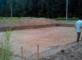 Since the building will require anchoring to minimize shifting, pouring a concrete slab gives you a chance to pour footings as well. Pouring Concrete Slab For Foundation Filling The Slab Under The Foundation With A Ready Mix In Mixers How Correctly To Pour The Concrete Foundation Under The Buildings