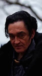 Profesor Orloff behind Camera