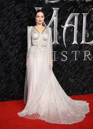 Angelina Jolie Style File Angelina Jolie S Most Stylish Looks