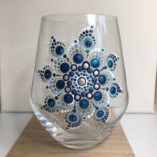 9 445 Followers 101 Following 1 585 Posts See Instagram Photos And Videos From Kerri Park The Dotted Glass Painting Designs Painting Glass Jars Glass Art