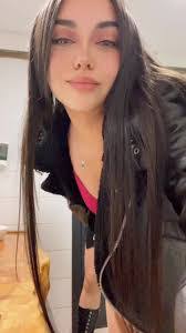 Melissa Strother's Instagram, Twitter & Facebook