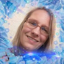 The metal matriarch WENDY DIO turn 80 today (April 11th, 1945)! 🎂🤘❤️  During a 2023 Streaming For Vengeance, I asked Wendy why her and Ronnie  never had any kids? BraveWords: And at