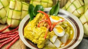 Resep memasak lontong sayur yang enak sempatkan subcribe chanel ini sebelum memulai. Risiko Di Balik Lezatnya Sepiring Ketupat Sayur Tirto Id