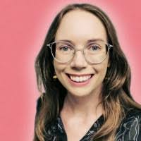 Beth Perdue's Instagram, Twitter & Facebook