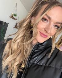 Caitlyn Kirk's Instagram, Twitter & Facebook