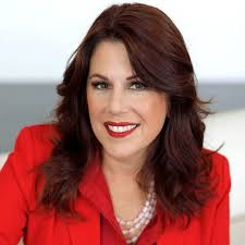 Maria Bayer's Instagram, Twitter & Facebook