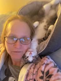 Hoping for dinner scraps tonight Nova-belle! 😂