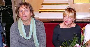 Srpen 1983) mariana prachařová (* 17. Exmanzele Prachar A Batulkova Na Jedne Sedacce 11 Let Od Rozvodu Nenavist Trva