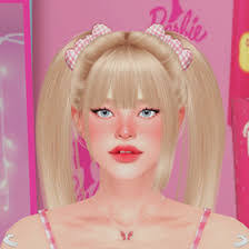 Phoebe Sims's Instagram, Twitter & Facebook