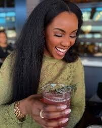 Sometimes yesterday's news is still good news 🤷🏾‍♀️ 31 Savage got a  makeover and it was all because my morning client cancelled and I had time  😏👑. Custom wigs and customer color