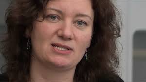 Richard III had fair hair and blue eyes