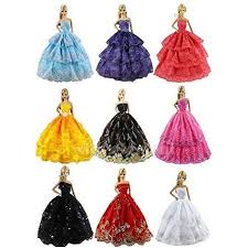 Barbie Chf54 Glam Casa Vacanze 3 Stanze 20 Pezzi Amazon It Giochi E Giocattoli Abiti Fatti A Mano Abiti Da Sposa Fatti A Mano Vestaglia