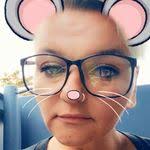 Dana Arneson's Instagram, Twitter & Facebook