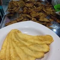 Pisang goreng kipas bisa jadi pilihan kreasi pisang yang nikmat. Pisang Goreng Kipas Kuantan Jalan Kuantan Raya No 6