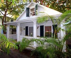 Pin By Jennifer Wedman On For The Home Conch House Island House Florida Cottage