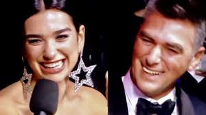 Her dad is very supportive of her career and admires her skill as a musician. Dua Lipa S Dad Hit At Brits 2019 He S A Goodlooking Guy Ynuktv