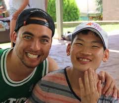 Robin Poynter's Instagram, Twitter & Facebook