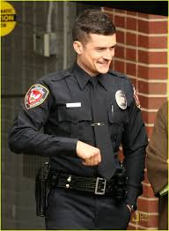 In The New York Version Of Wizard Of Oz The Guard Of Oz S Castle Will Be A Police Officer He Will Be Wearing A Polic Men In Uniform Hot Cops Men S