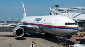 In an airline multi crew environment. Mh17 Fighting Delays Afp Officers Experts Access To Malaysia Airlines Crash Site In Eastern Ukraine Abc News Australian Broadcasting Corporation