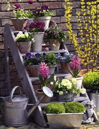 Exklusiv bei dehner erhalten sie Balkonkasten Ideen Fur Alle Jahreszeiten Zum Nachpflanzen Living At Home