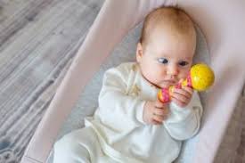Und doch reizt es einige eltern, den kleinen selbst etwas zu bauen. Babyspielzeug Selber Machen Schone Ideen Und Einfache Anleitungen