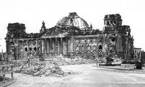 Sie können die webseite auch auf ihrem mobilen endgerät europapolitik im bundestag europapolitik im bundestag: The Reichstag Building Berlin Germany From Dark Past To Brighter Future All About Travel Music And Life