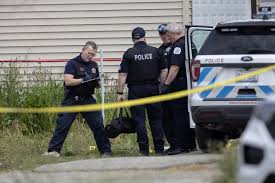 David brown once again blamed the court system for the escalating violence that the city has seen this summer, but some say that argument doesn't work. 2 Chicago Police Officers Shot And Wounded Chicago Tribune