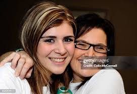 Elisha Zink's Instagram, Twitter & Facebook