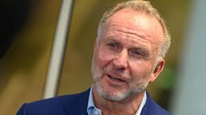 Hola soy fan de karl heinz rummenigge y he creado éste perfil en honor a el. Karl Heinz Rummenigge Will Profis Zu Impf Vorbildern Werden Lassen Stern De