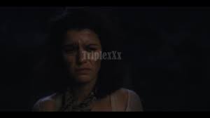 Beren Saat Hijabi Porn - unconventional explicit moments of Beren Saat