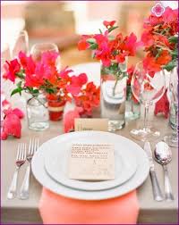 Coral Hochzeit 35 Jahre Was Fur Hochzeit Hochzeit Gedecke Hochzeitstisch Blumen Mittelstucke
