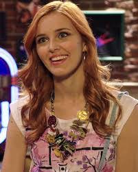 Maggie Davis's Instagram, Twitter & Facebook