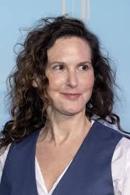 250 imágenes de Levy justine