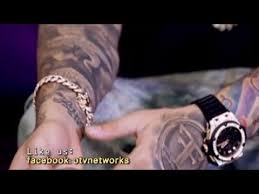 Tatuajes de manos para mujeres. Farruko Revelo Su Tatuaje Mas Especial Youtube