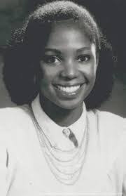 Esther Cram's Instagram, Twitter & Facebook