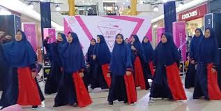 Jalan cerita naskah abydos juga diketemukan tergambar dalam relief kuburan yang lebih tua. Pentas Seni Archives Pwmu Co Portal Berkemajuan