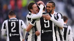 Alex sandro 9 (j), khedira 24, 27 (j), pjanic 38 (j), higuain 63, 74, 83 (j) juventus were scintillating as they put seven past sassuolo to keep pace with napoli at the top of the table. Le Pagelle Di Juventus Sassuolo 7 0 Eurosport