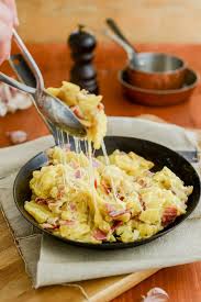 Truffade Mit Morbier Rezept Franzosisch Kochen Rezept Franzosisch Kochen Rezepte Franzosisches Essen