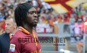 Vendo due ciocche di capelli castani naturali,appartenente a ragazzina di 13 anni,molto belli è molto sani,non. Gervinho Perde La Fascia E Svela Un Look Imprevisto Foto Giallorossi Net Notizie Esclusive News E Calciomercato