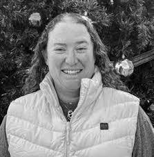 Robyn Elder's Instagram, Twitter & Facebook