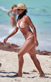 Gabrielle Union Body Type One - In the Sand