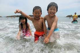 Why Japan S Beaches Are Deserted Despite The Sunshine Japan Beach Beach Pictures Poses Beach Pictures Friends